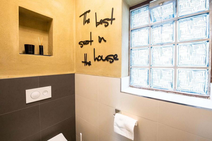 Badezimmer mit Lehmputz