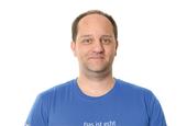 Christoph Apfelthaler, im Büro bei Haustechnik Apfelthaler in Heidenreichstein