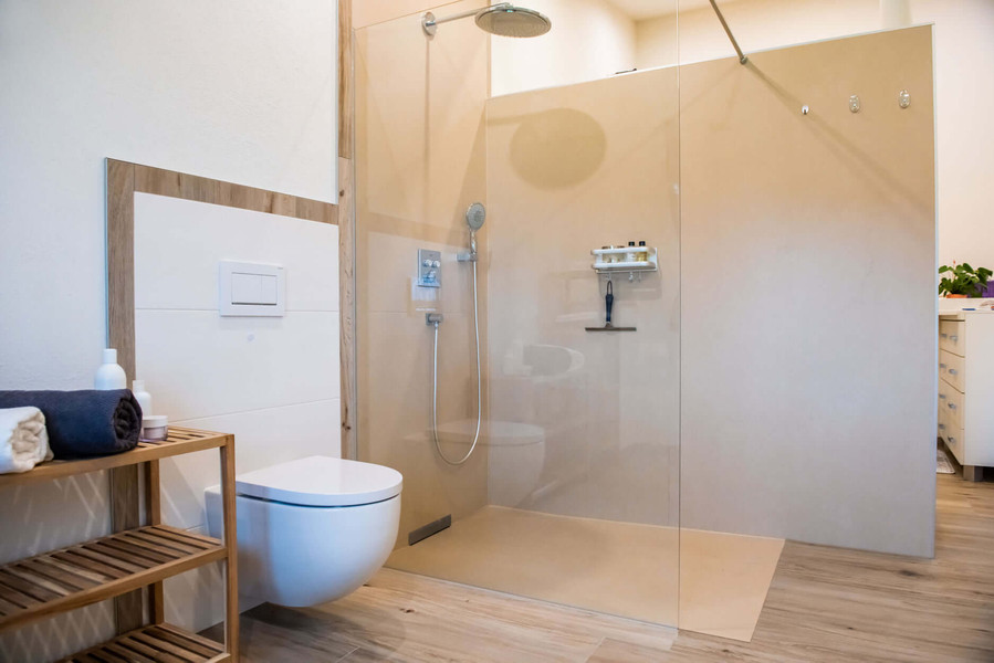 Badezimmer mit Lehmputz