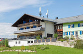 Gasthof mit SST Solarthermieanlage Balkonausführung, Referenzprojekt eines HSH-Installatörs