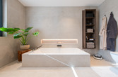 Bad mit Badewanne
