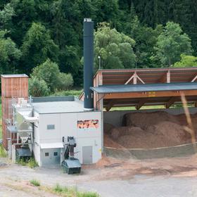rund 100 Heizwerke