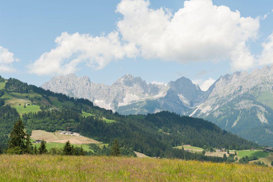 Ausblick vom Firmengebäude auf die Bergwelt, REITER sanitäre-heizungsbau in Reith bei Kitzbühel