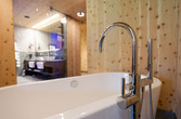 Badezimmer im Golfhotel Uderns