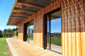 Terrasse mit Vordach aus Photovoltaik