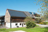 Bauernhof mit Photovoltaikanlage