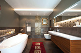 freistehende Wellness-Badewanne