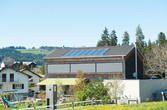 Einfamilienhaus mit SST Indach Solarthermieanlage, Referenzprojekt eines HSH-Installatörs