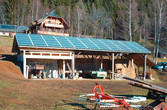 Bauernhof mit Photovoltaikanlage