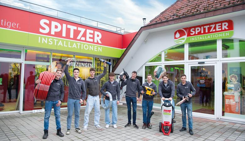 Die Mitarbeiter von Spitzer Installationen in Feldkirchen freuen sich auf dich