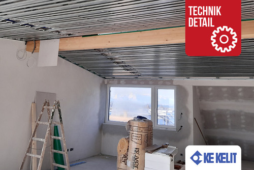 Baustellendetail: die Deckenkühlung von KE KELIT im Dachgeschoß