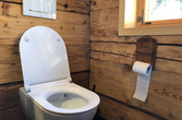 WC mit alter Bausubstanz im Bad